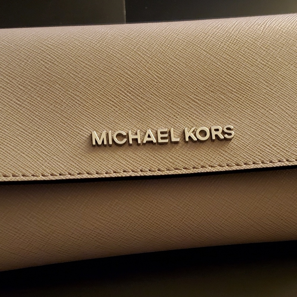 Authentic Michael Kors Trifold Wallet
